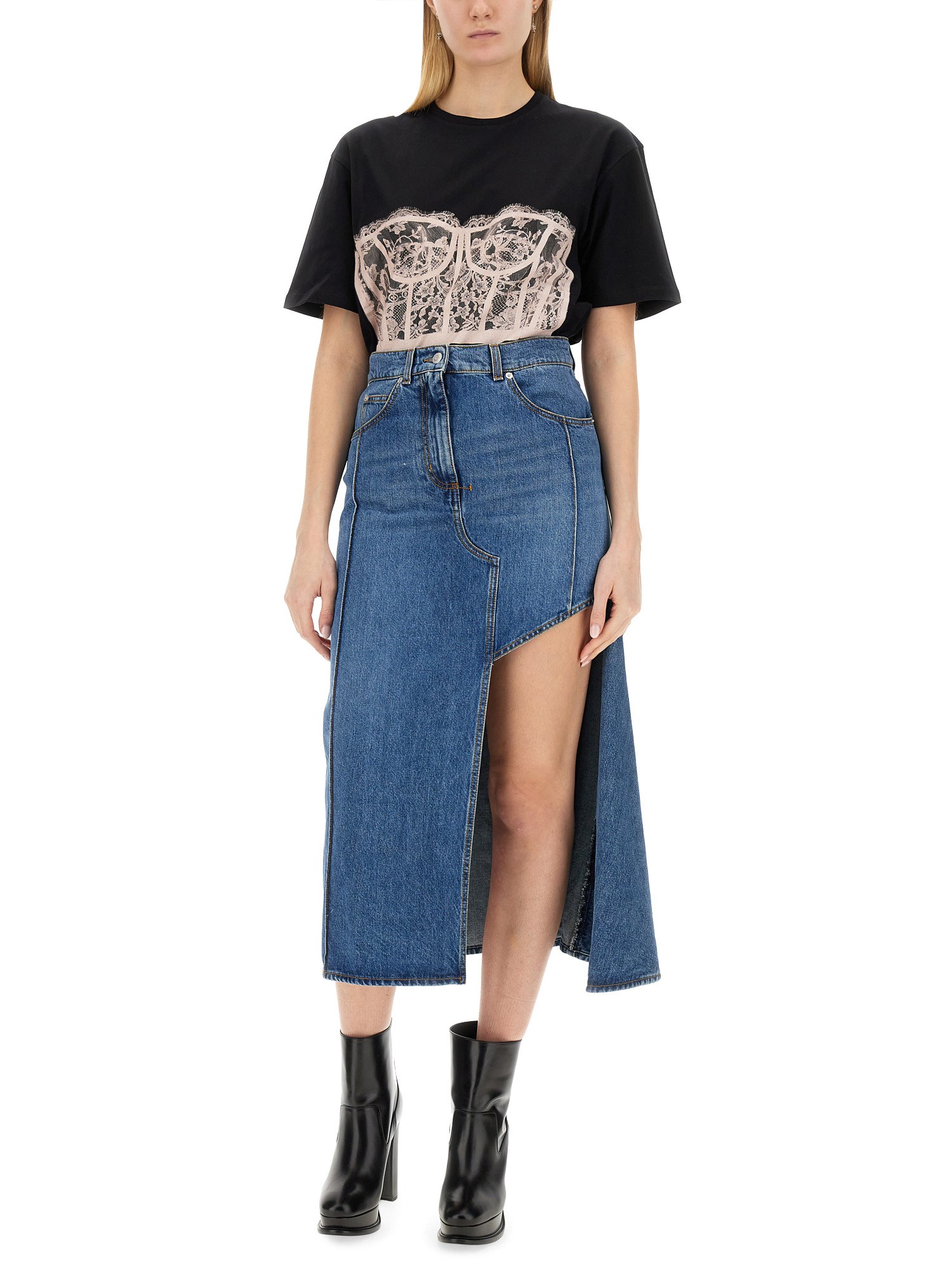 ALEXANDER McQUEEN    COTTON JERSEY T-SHIRT WITH LACE CORSET PRINT