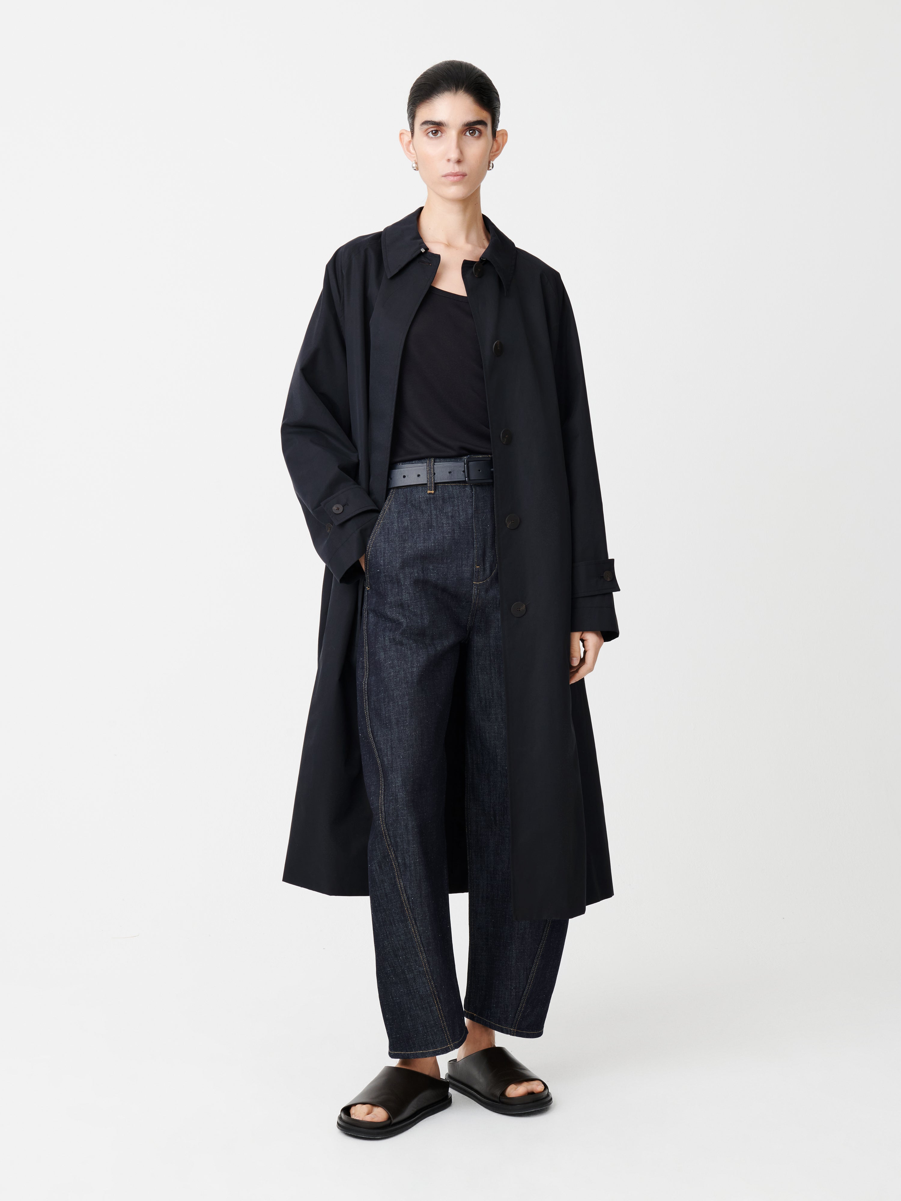 Holin Coat in Dark Navy