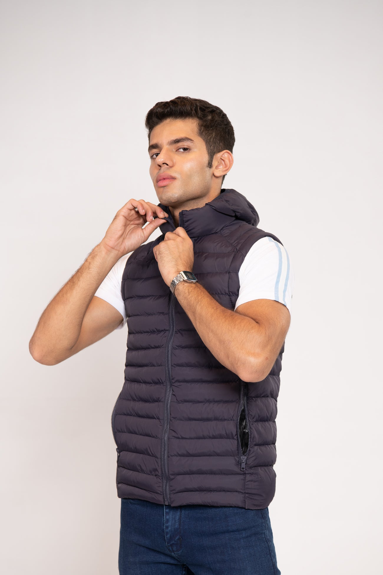 HOODED PUFFER GILET