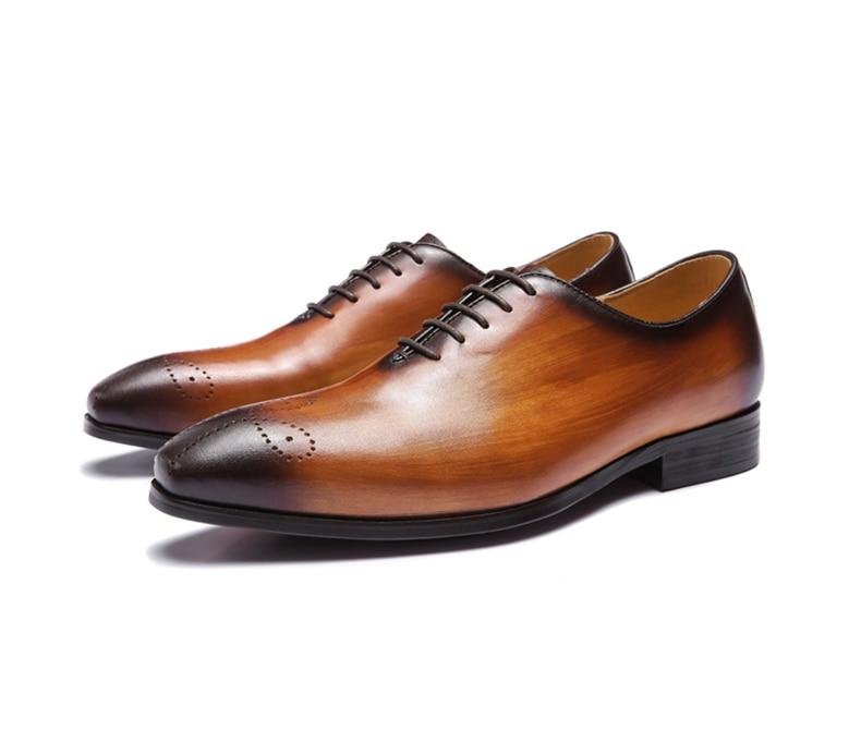 Leather Oxford Brogues Men’s Formal Lace-Up Shoes for Office and Wedding