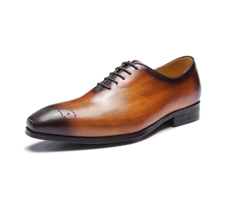 Leather Oxford Brogues Men’s Formal Lace-Up Shoes for Office and Wedding