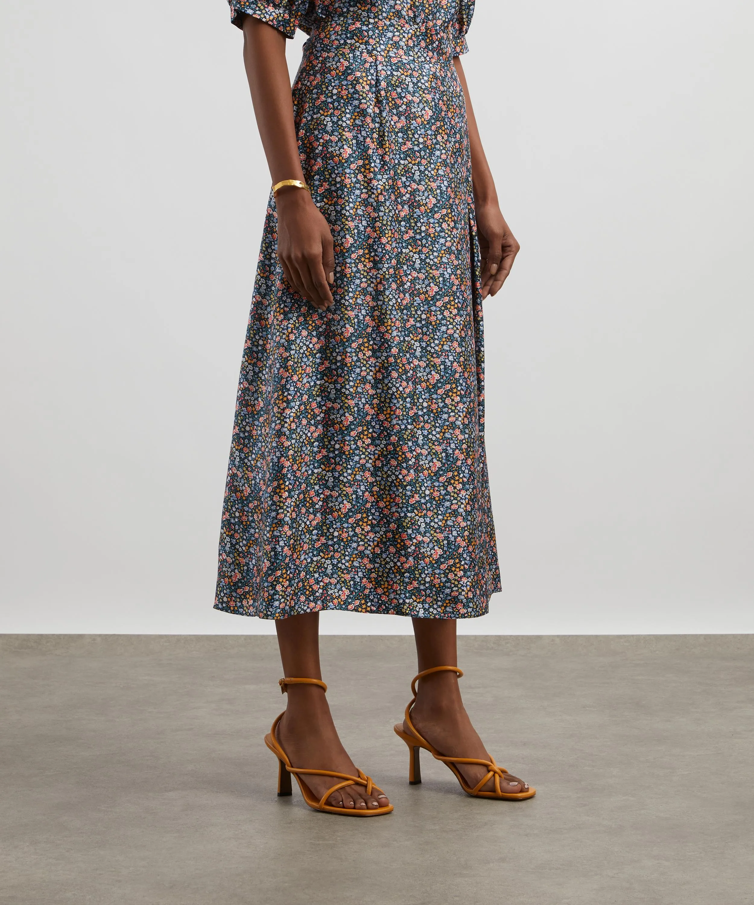 Phoebe and Jo Silk Twill Canapé Soft Wrap Skirt