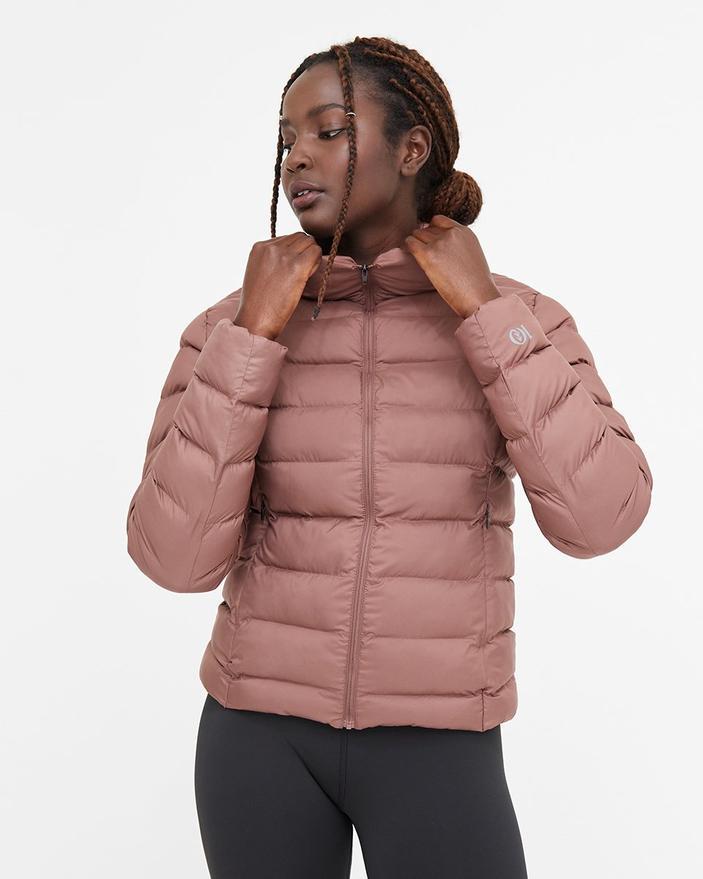 Tentree Cloud Shell Packable Puffer in Mesa Red