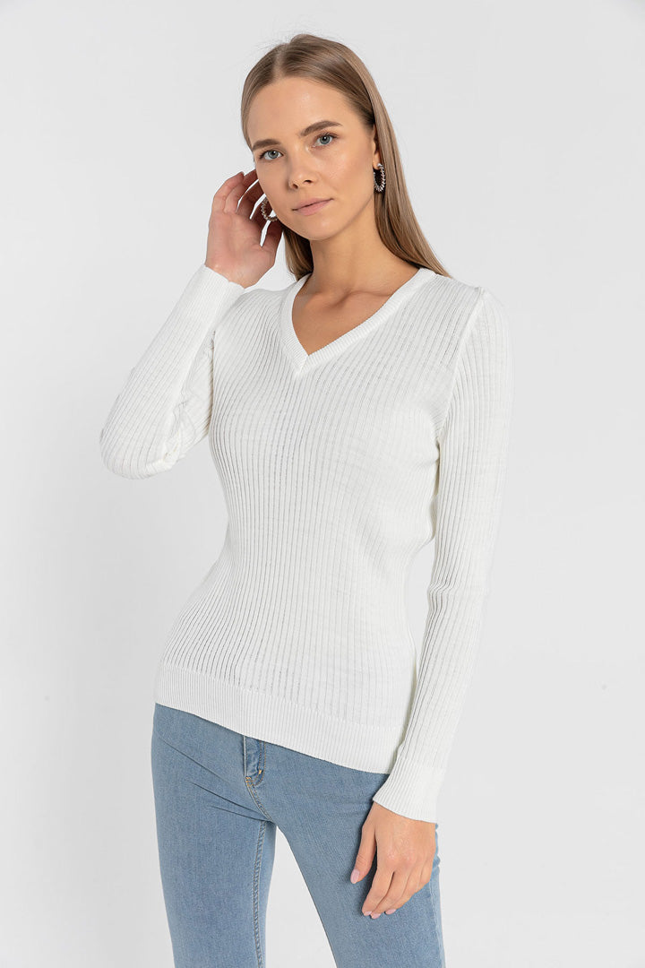 V NECK SWEATER