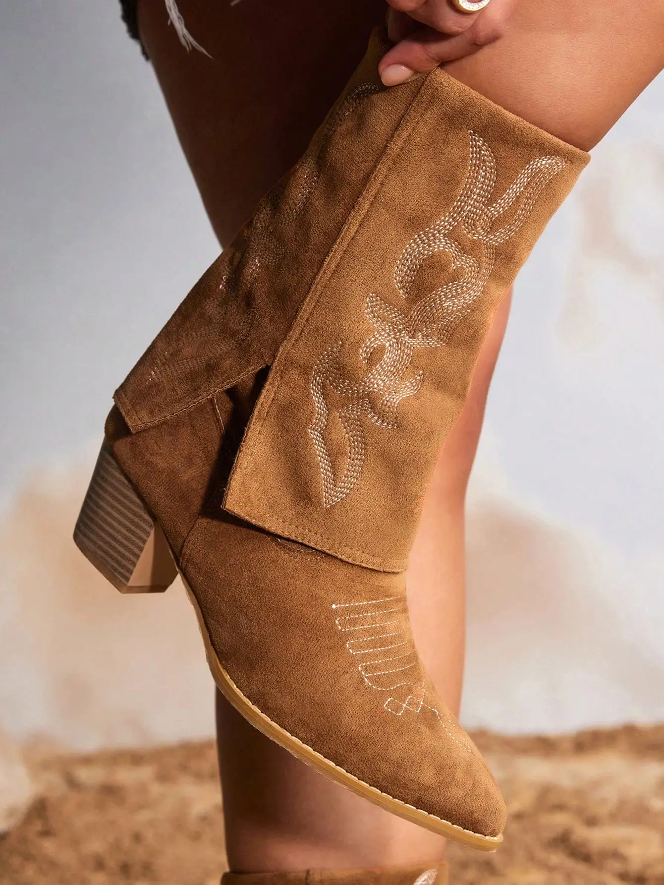 Woman Shoes Fashion Point Toe Embroidery Design Brown Western Boots