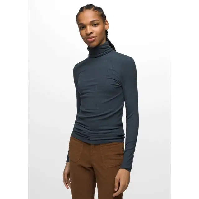 Women's Foundation Rib Turtleneck